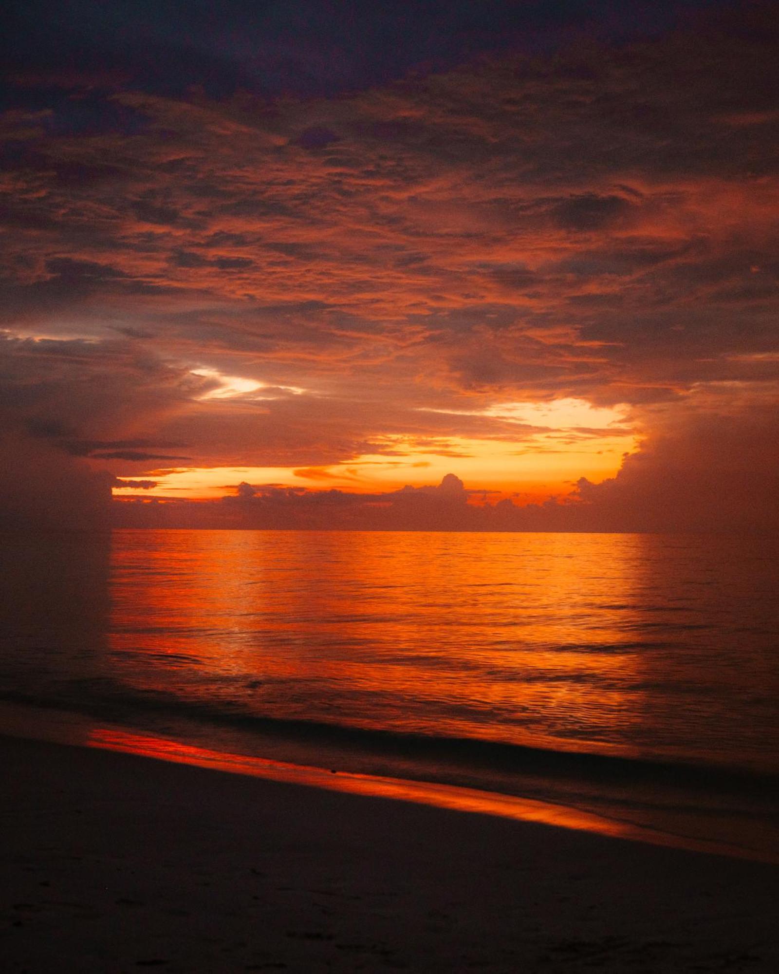 The Zen Den Hotel Thulusdhoo Exterior foto